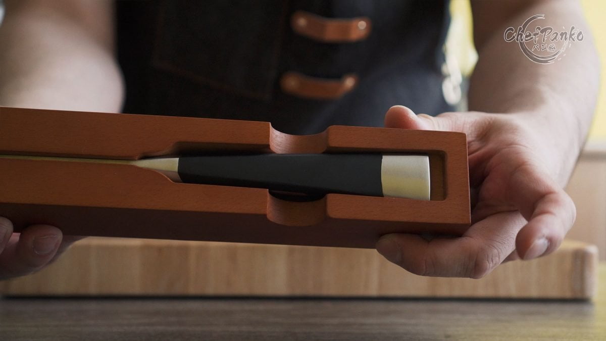 Linoroso Santoku Knife Review Mako Series ChefPanko