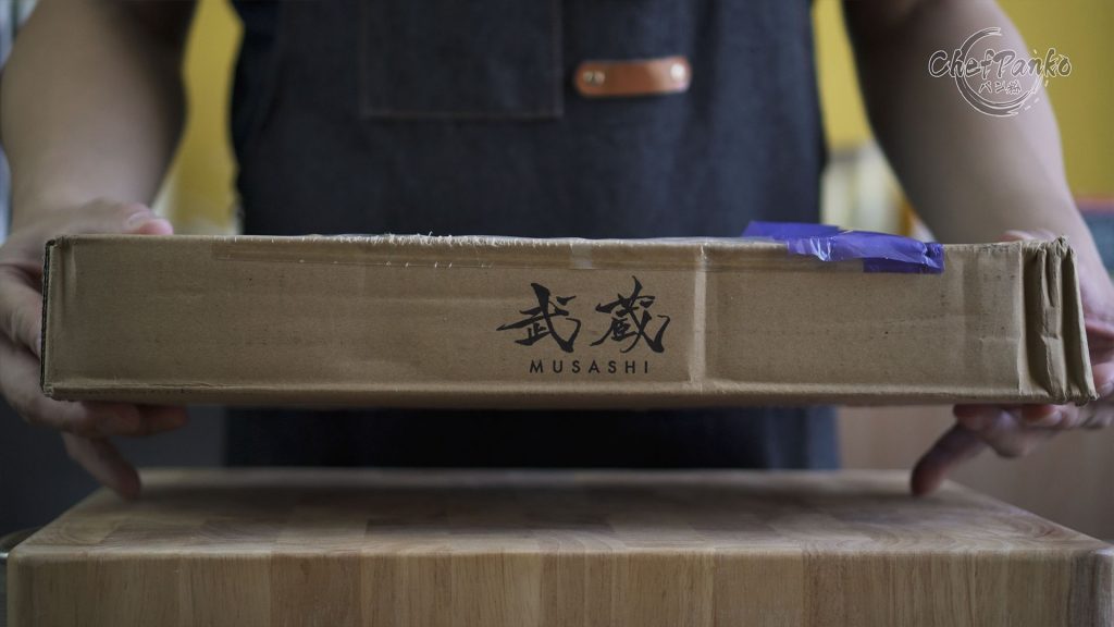 Musashi Hamono Box - the knife is protected by newspapers